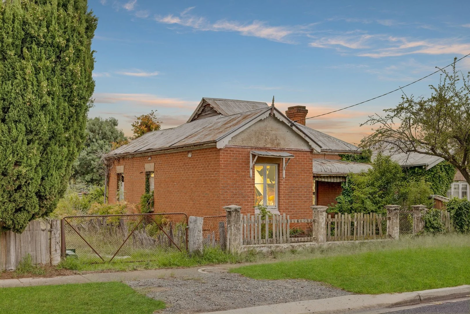 21 Surveyor Street, Queanbeyan NSW 2620