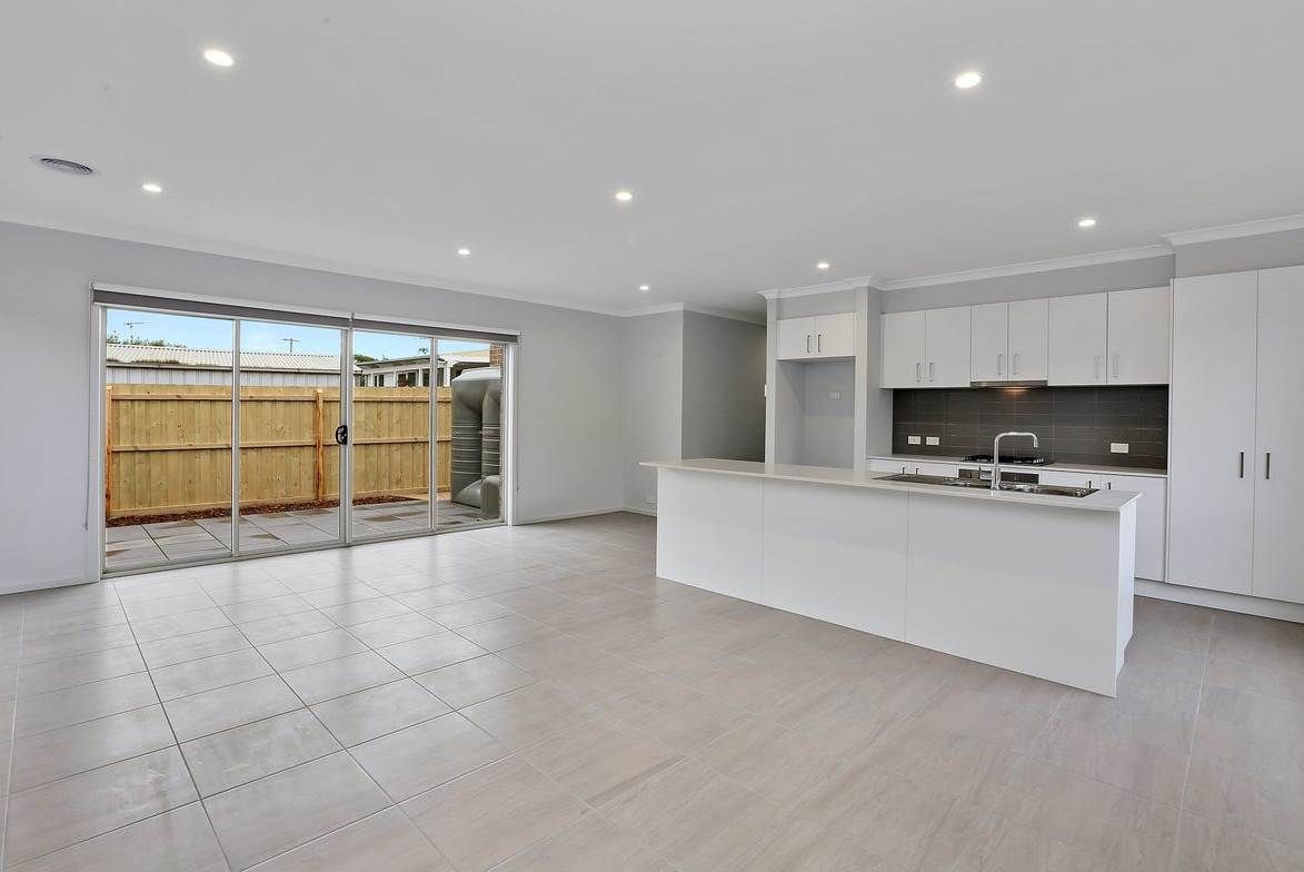1/9 Chiller Court,, Grovedale VIC 3216, Image 2