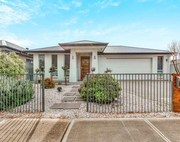 10A Phillips Street, Northfield SA 5085