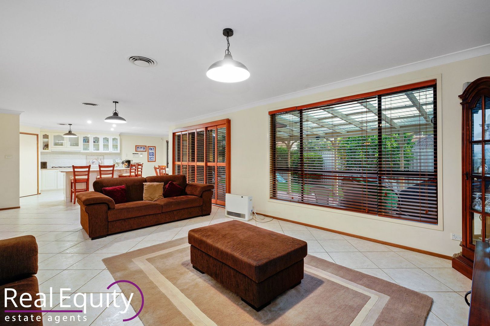 11 Geebung Court, Voyager Point NSW 2172, Image 2