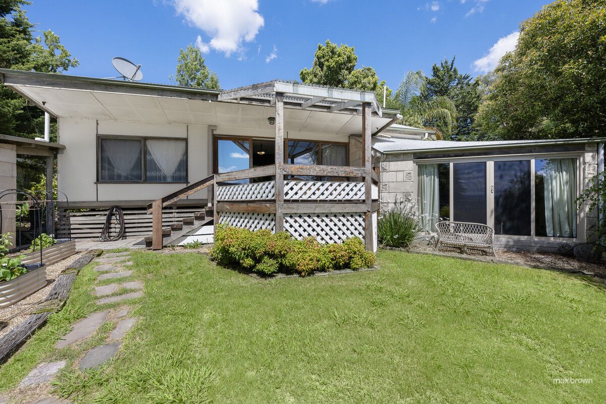 15 Peters Road, Seville East VIC 3139 Domain