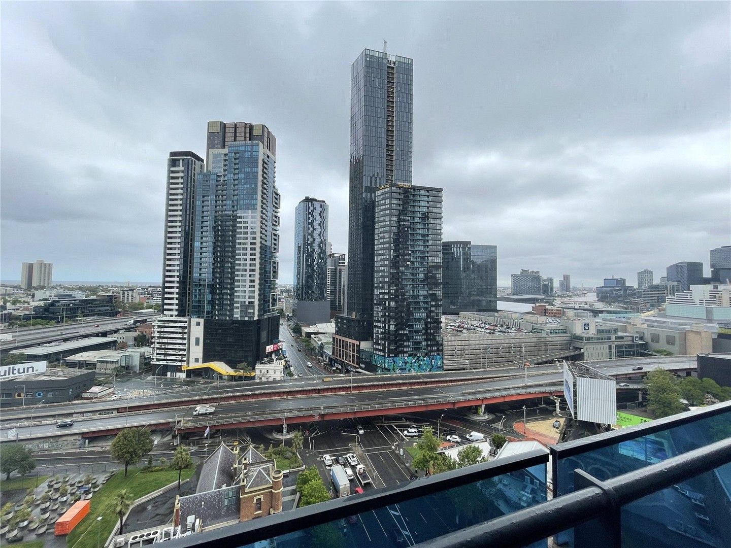 1 bedrooms Apartment / Unit / Flat in 1605/1 Balston Street SOUTHBANK VIC, 3006