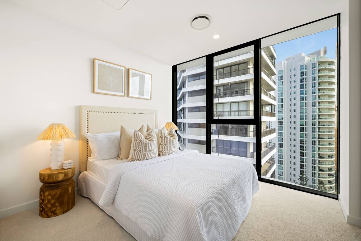 1302/3552 Main Beach Parade Main Beach 4217 - Image 6