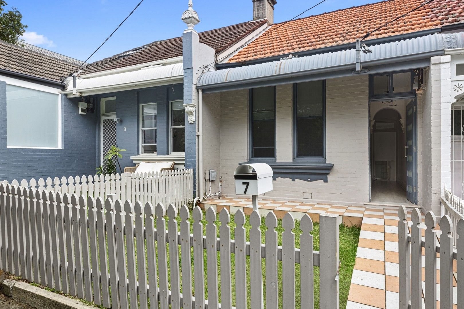 2 bedrooms House in 7 Lipsom Avenue BONDI JUNCTION NSW, 2022