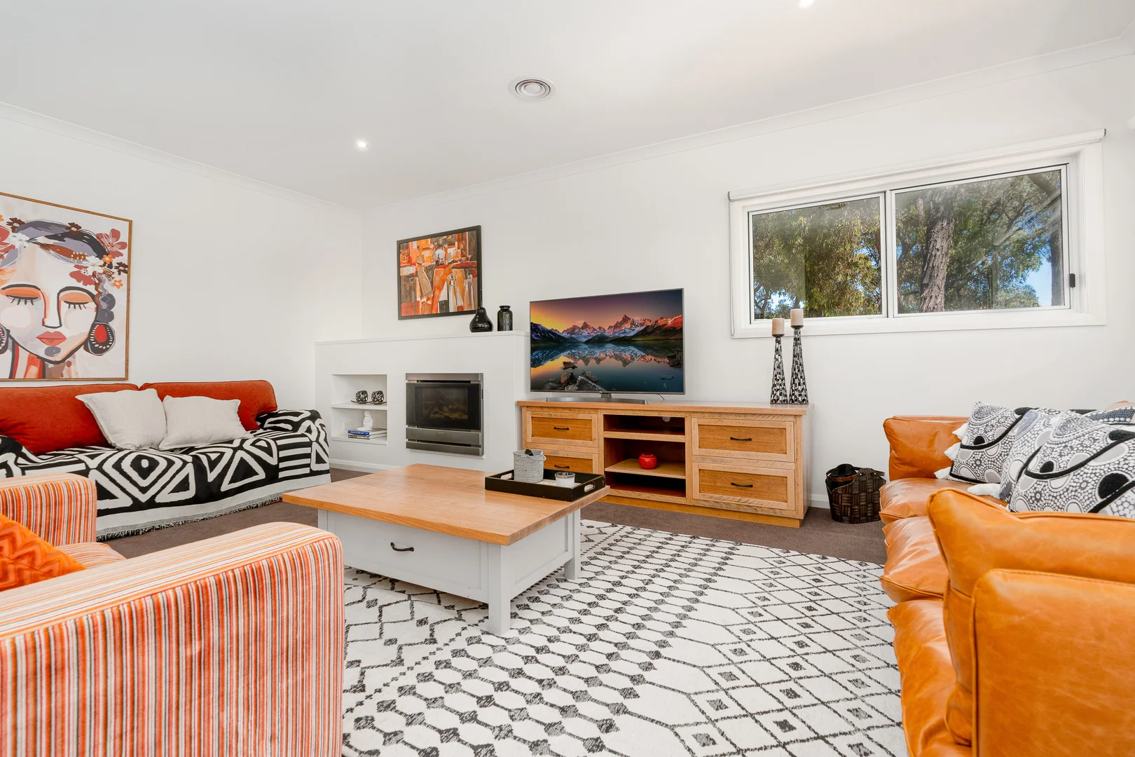 Additional image 8 of 5C McIvor Court, Kennington VIC 3550