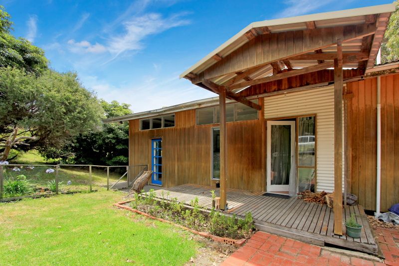 4 Flounder Road, Lake Tyers Beach VIC 3909, Image 0