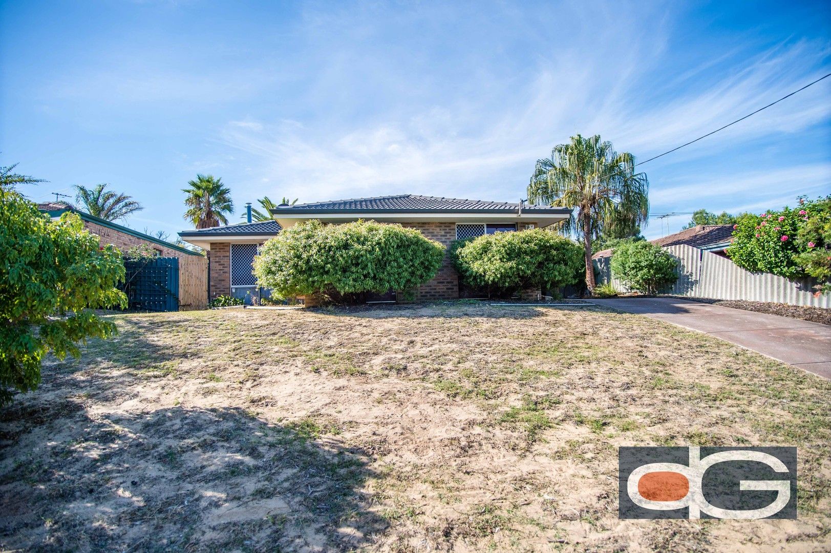 3 bedrooms House in 67 Quickly Crescent HAMILTON HILL WA, 6163