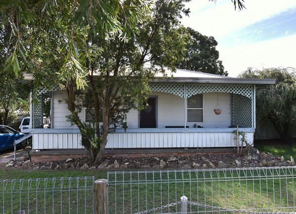 4 West Street, Greta NSW 2334