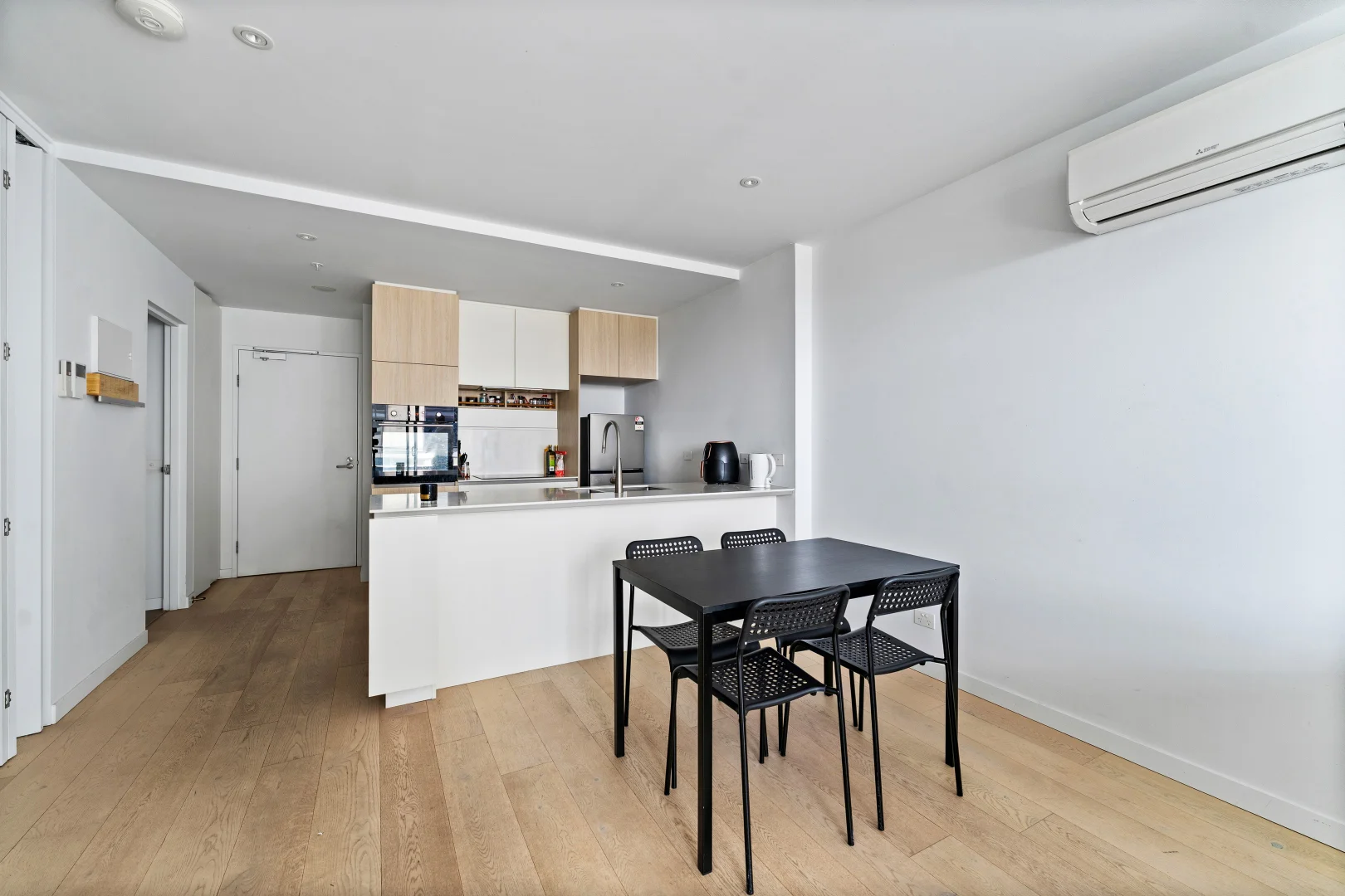 Additional image 5 of 1602/40 Hall St, Moonee Ponds VIC 3039
