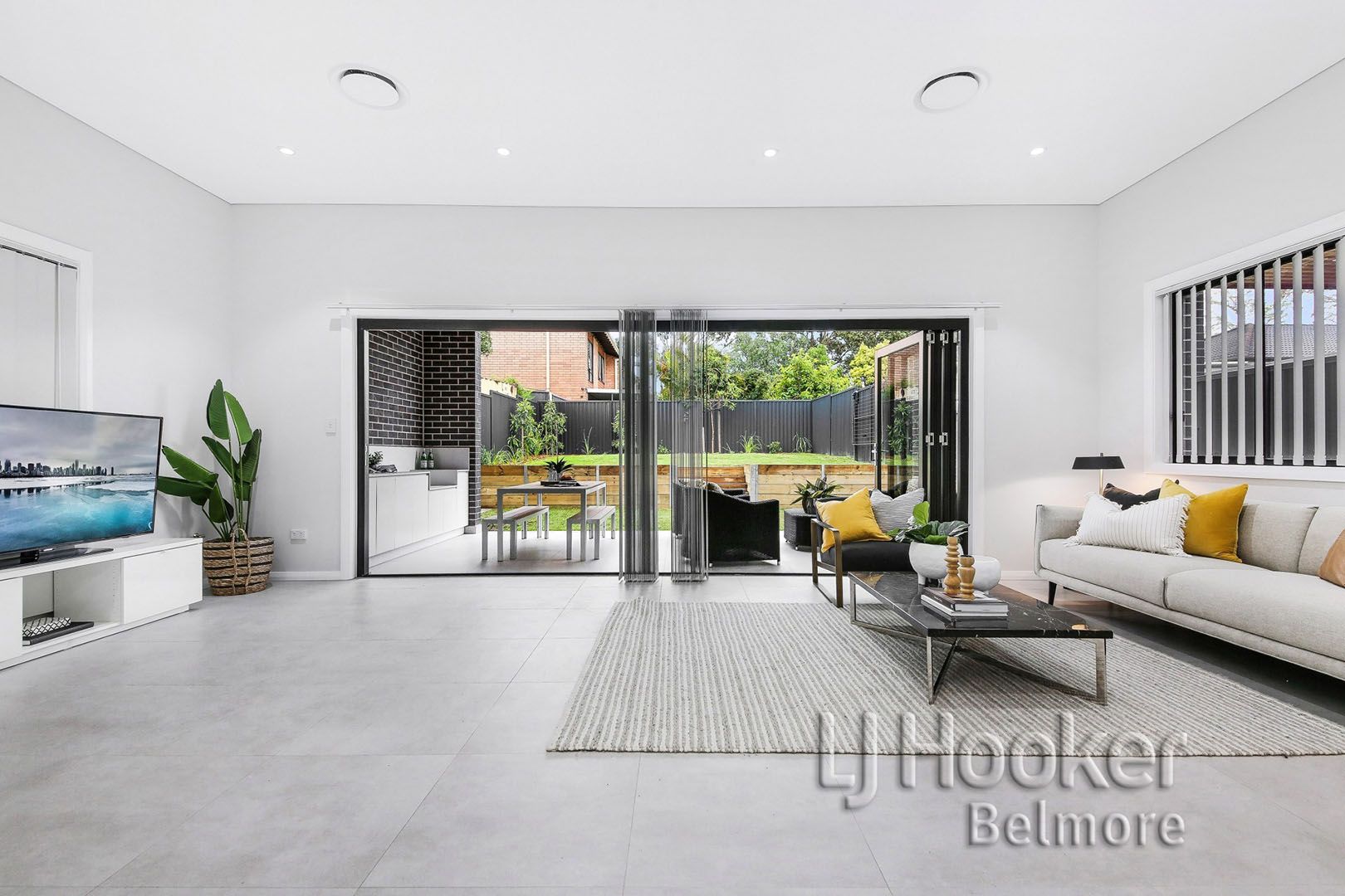 184a Noble Ave, Greenacre NSW 2190, Image 1