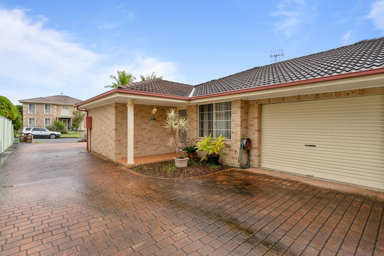 5a Castlereagh Crescent, Bateau Bay NSW 2261, Image 1