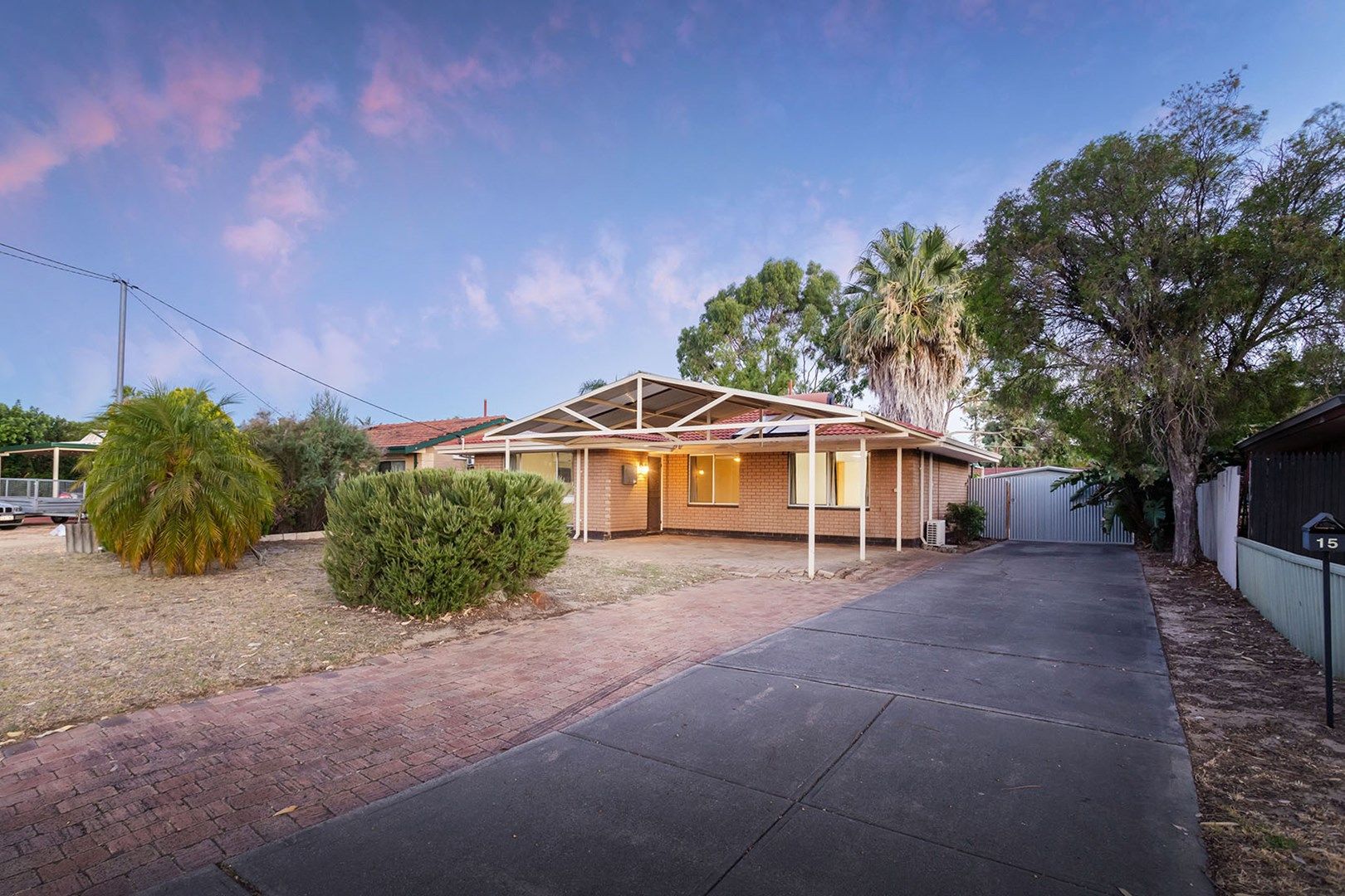 15 Foxton Street, Maddington WA 6109, Image 0