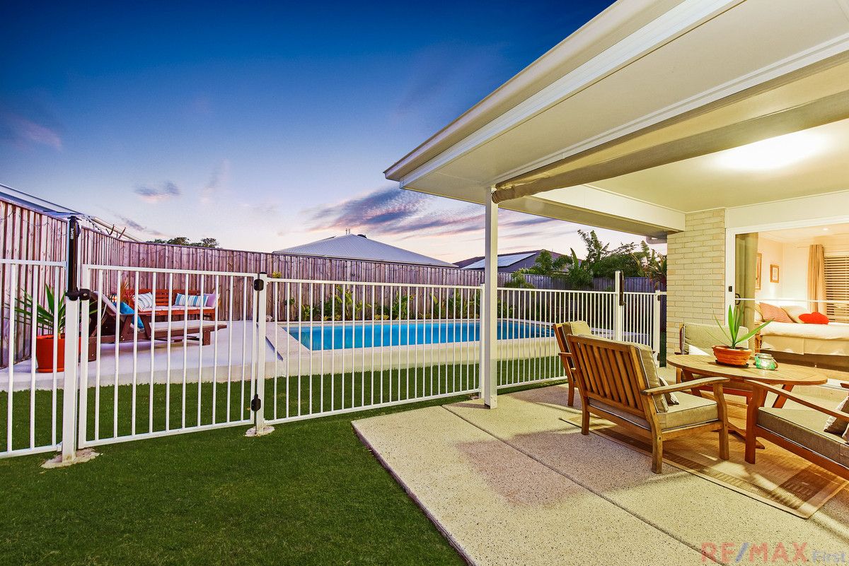 4 bedrooms House in 19 Shaw Street MERIDAN PLAINS QLD, 4551