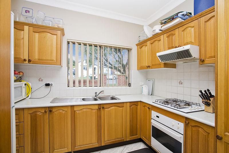 2/140 Connells Point Road, CONNELLS POINT NSW 2221, Image 1