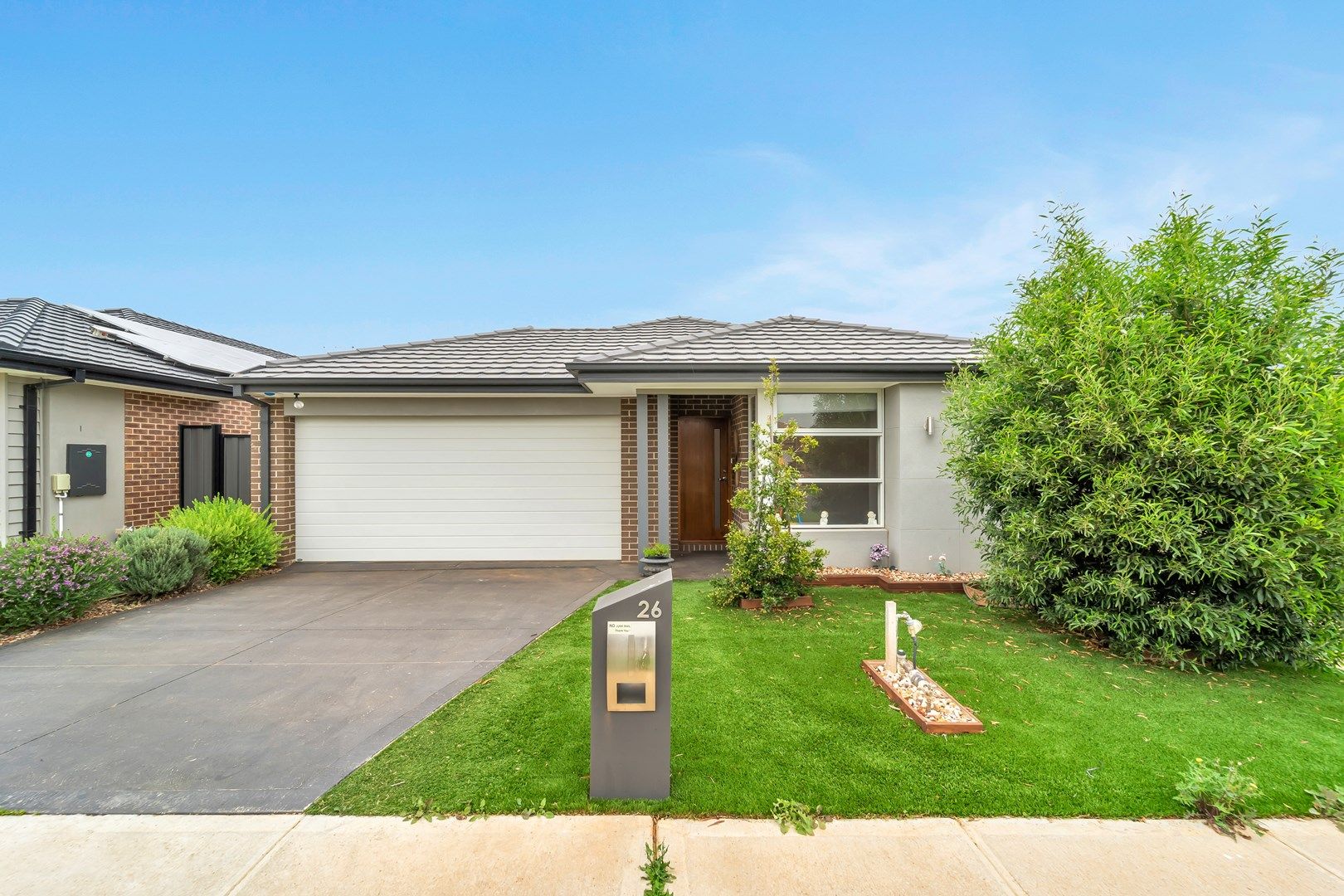 4 bedrooms House in 26 Crossdale Avenue TRUGANINA VIC, 3029