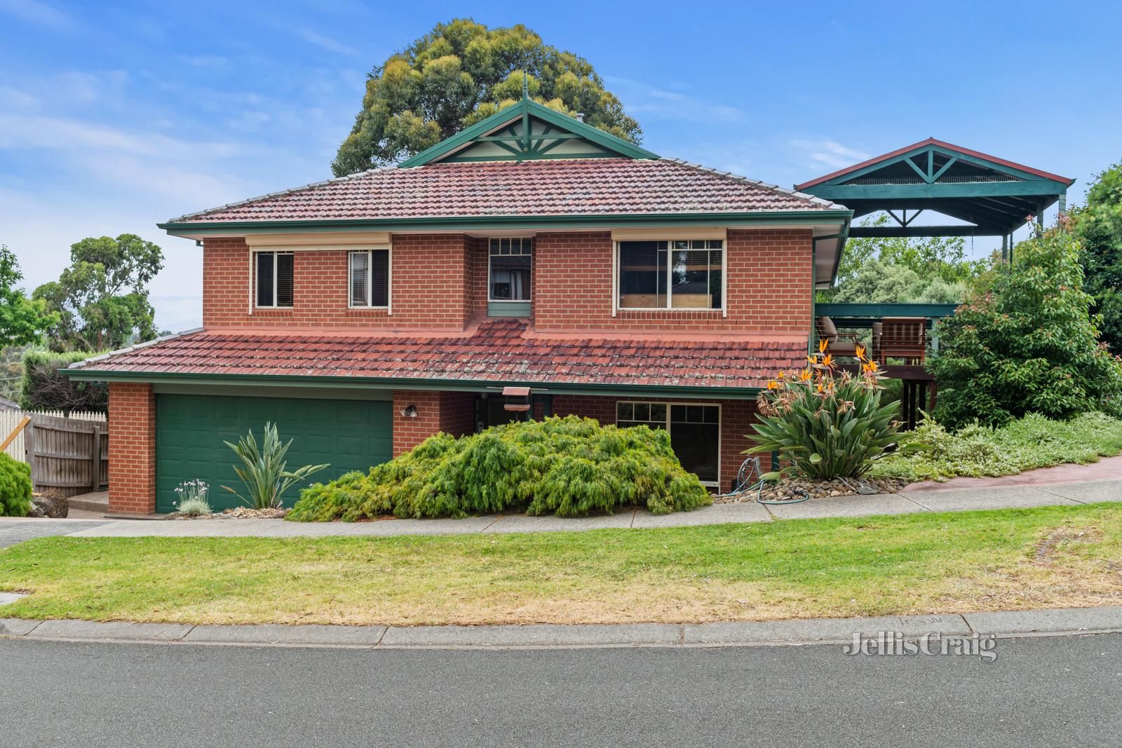 2 Bundy Court, Yallambie VIC 3085, Image 0