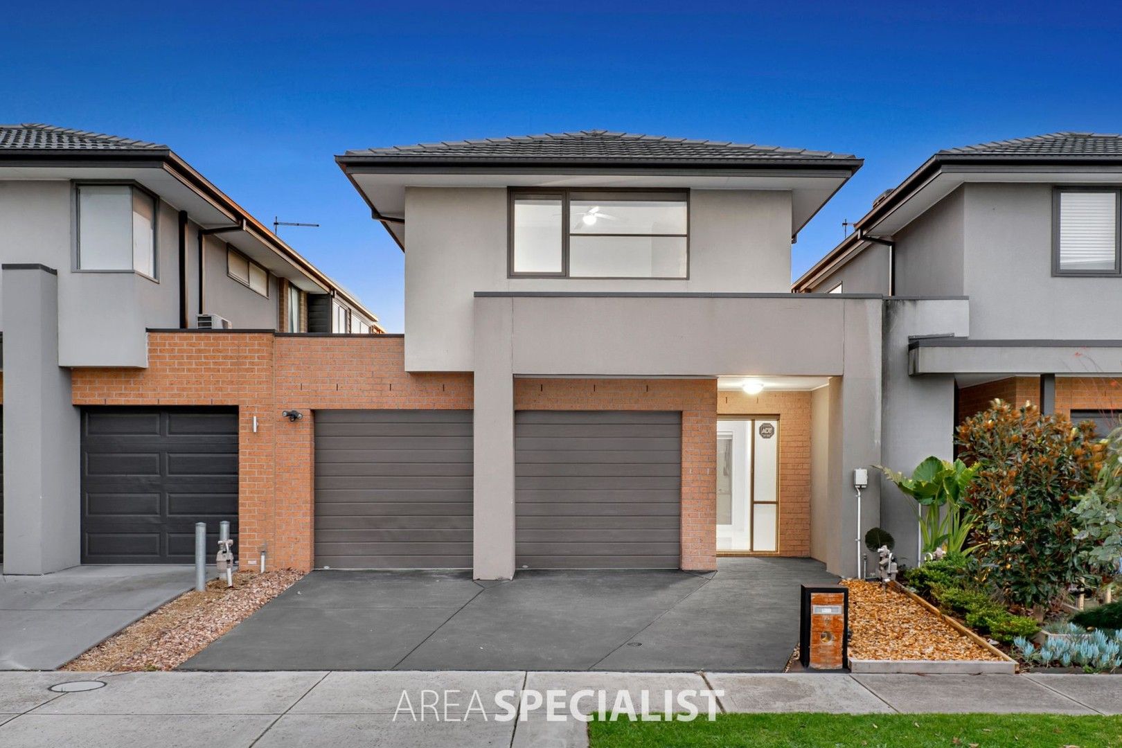 4 bedrooms House in 7 Carmichael Avenue CRANBOURNE WEST VIC, 3977