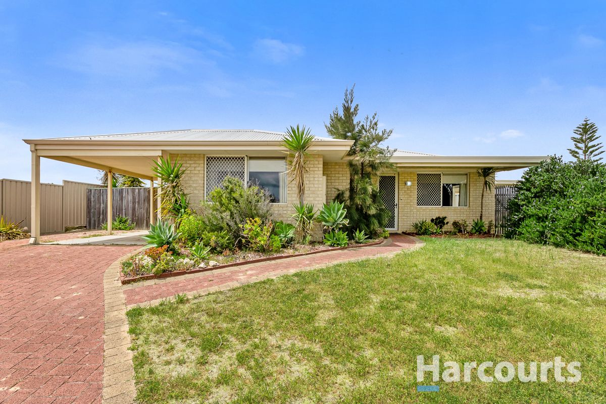 3 bedrooms House in 2 Christian Circle QUINNS ROCKS WA, 6030