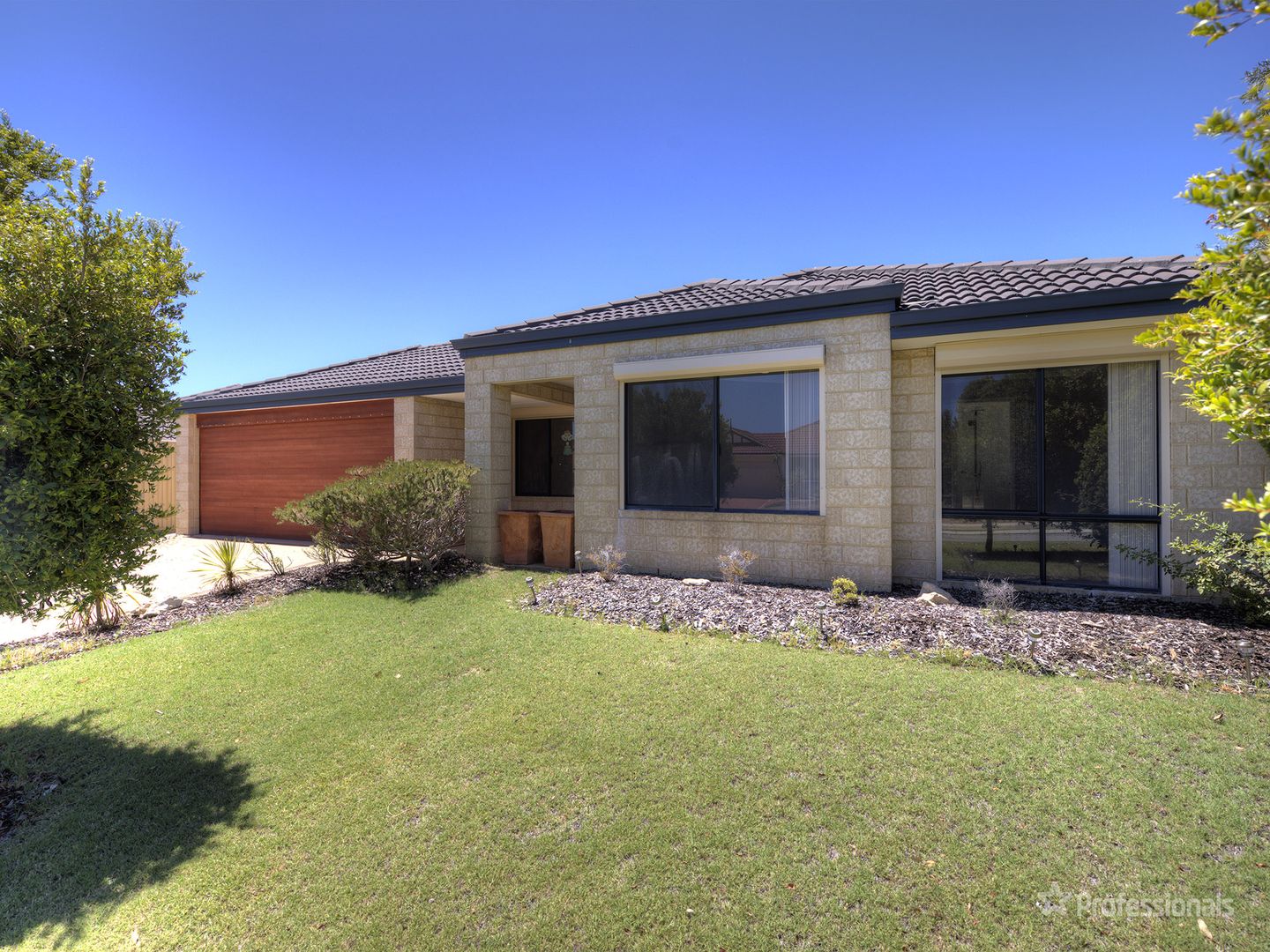 15 Duxford Street, Butler WA 6036 House For Rent 650 Domain