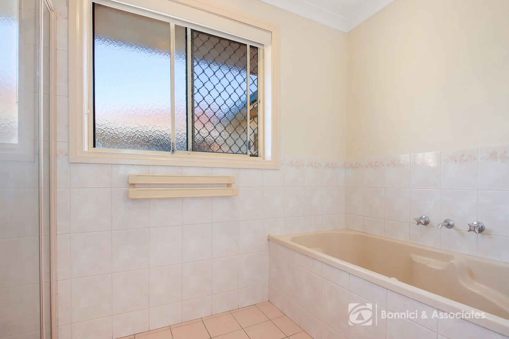 Additional image 7 of 2/9 Rachel Court, Lavington NSW 2641