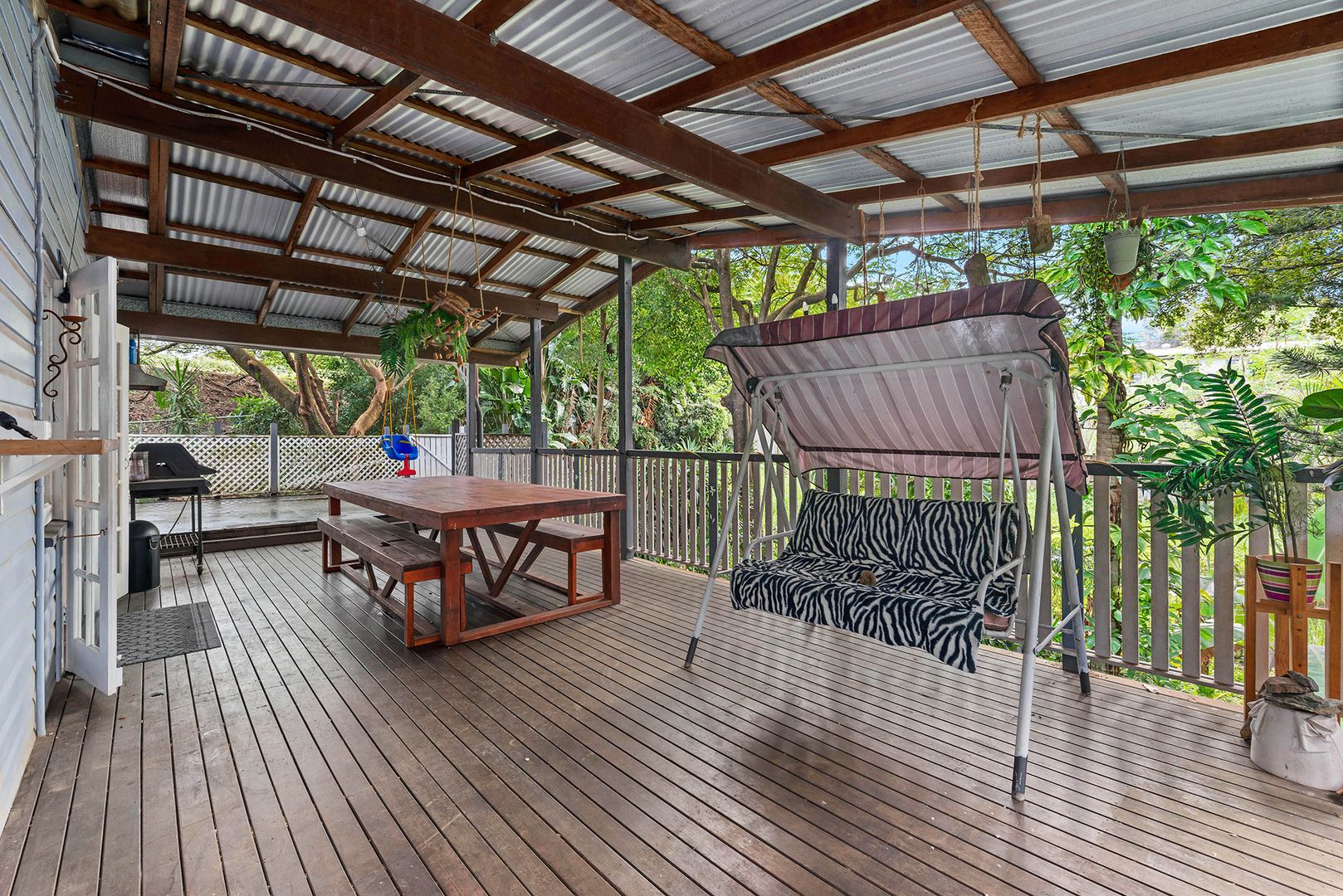 19 Bridge Street, Chelmer QLD 4068, Image 2