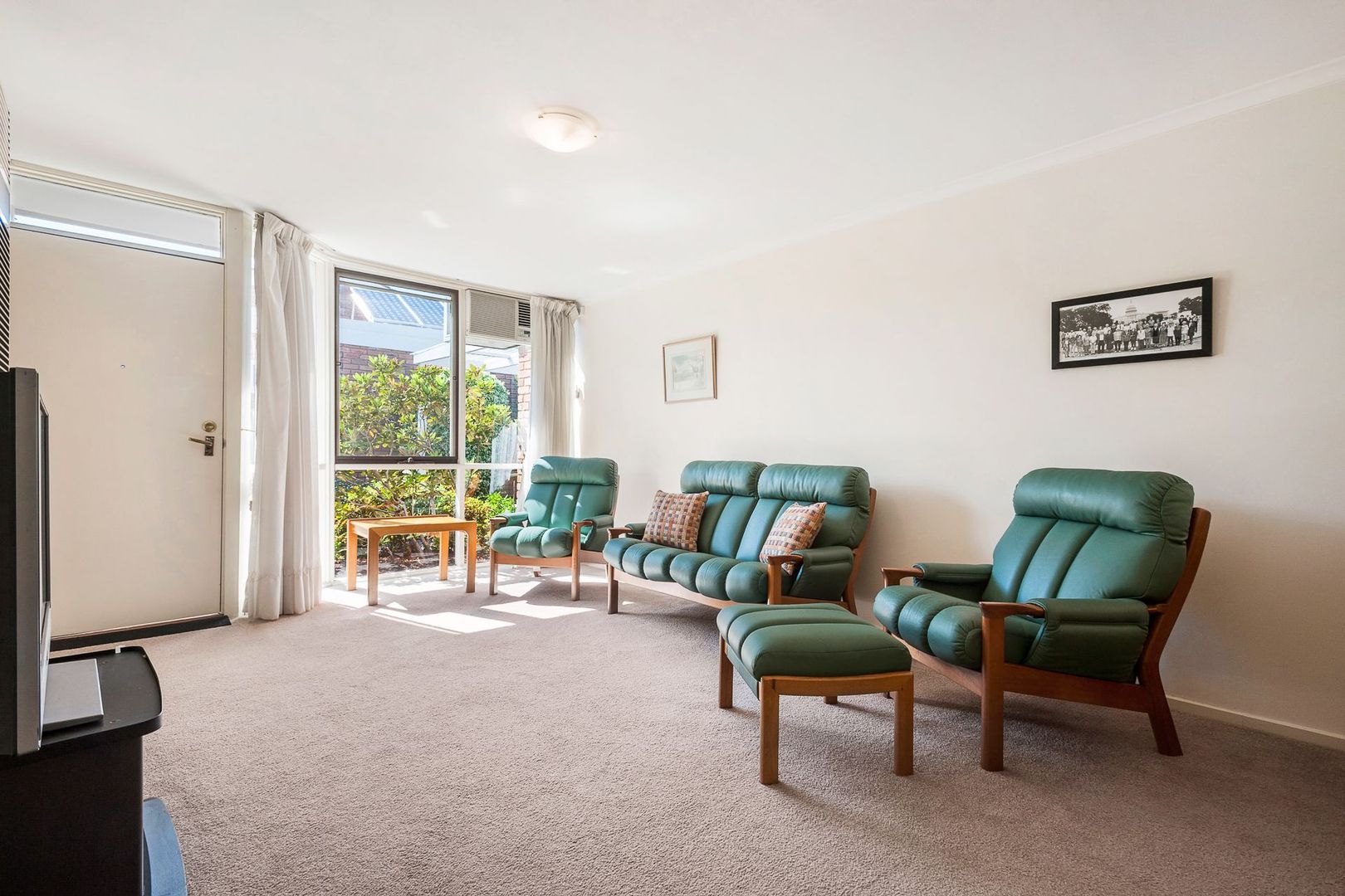 27/51 Glebe Street, Forest Hill VIC 3131, Image 1