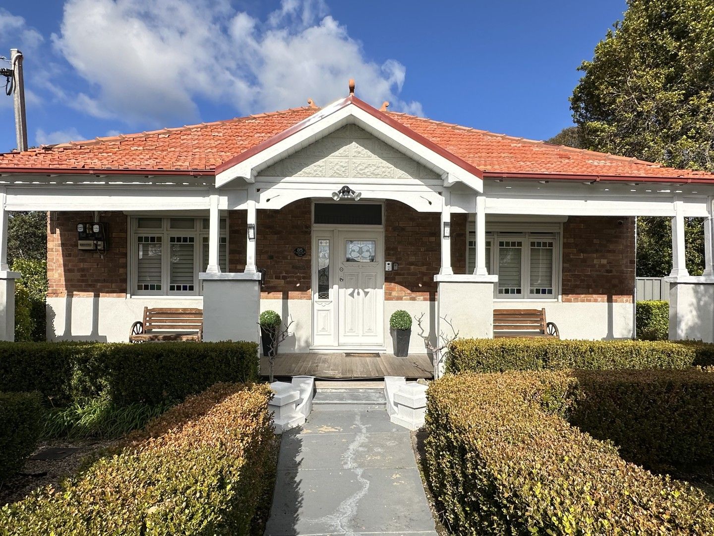 2 bedrooms House in 85 Wollombi Rd CESSNOCK NSW, 2325