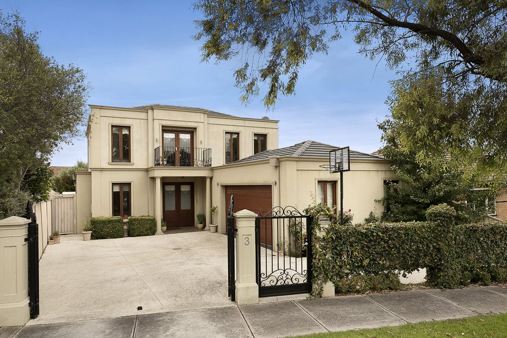 5 bedrooms House in 3 Thistle Street PASCOE VALE SOUTH VIC, 3044