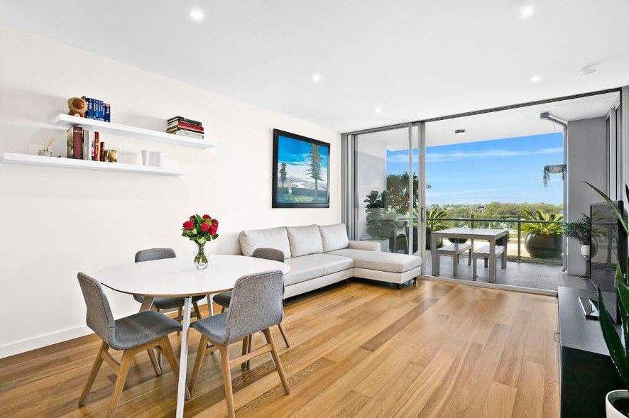 2 bedrooms Apartment / Unit / Flat in 506/290 Burns Bay Road LANE COVE NSW, 2066