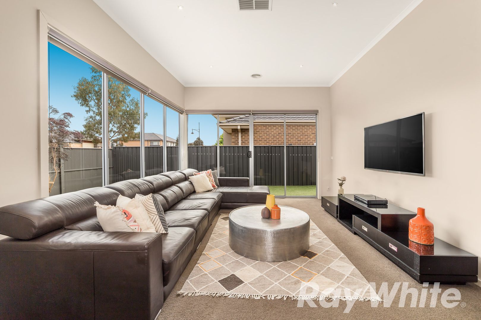 17 Conelly Way, South Morang VIC 3752, Image 1