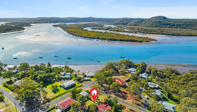 Picture of 4 Aquamarine Avenue, RUSSELL ISLAND QLD 4184