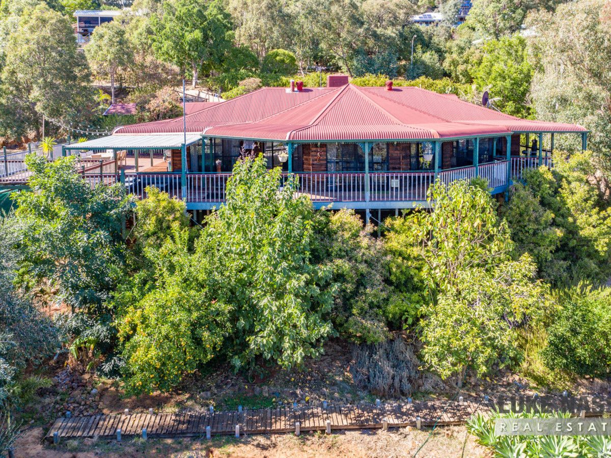 18 Rise Court, Mount Richon WA 6112, Image 0