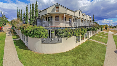 Picture of 1/69 Molloy Road, CANNON HILL QLD 4170