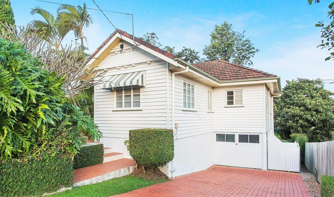 3 bedrooms House in 48 Marshall Road HOLLAND PARK WEST QLD, 4121