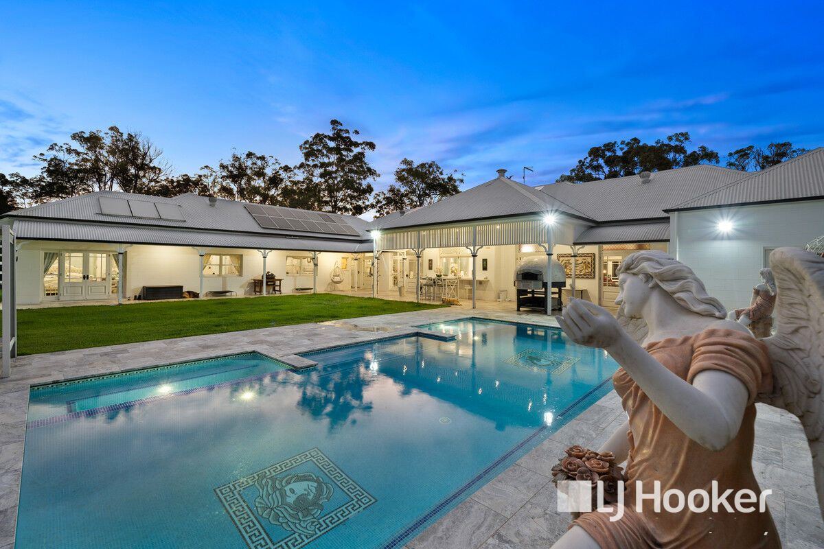 39 Oakridge Street, Burbank QLD 4156 Domain