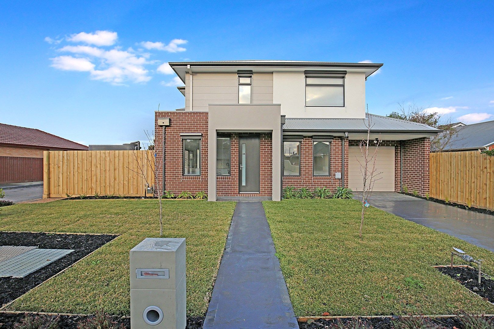 4 bedrooms Townhouse in 1/24 David St HADFIELD VIC, 3046
