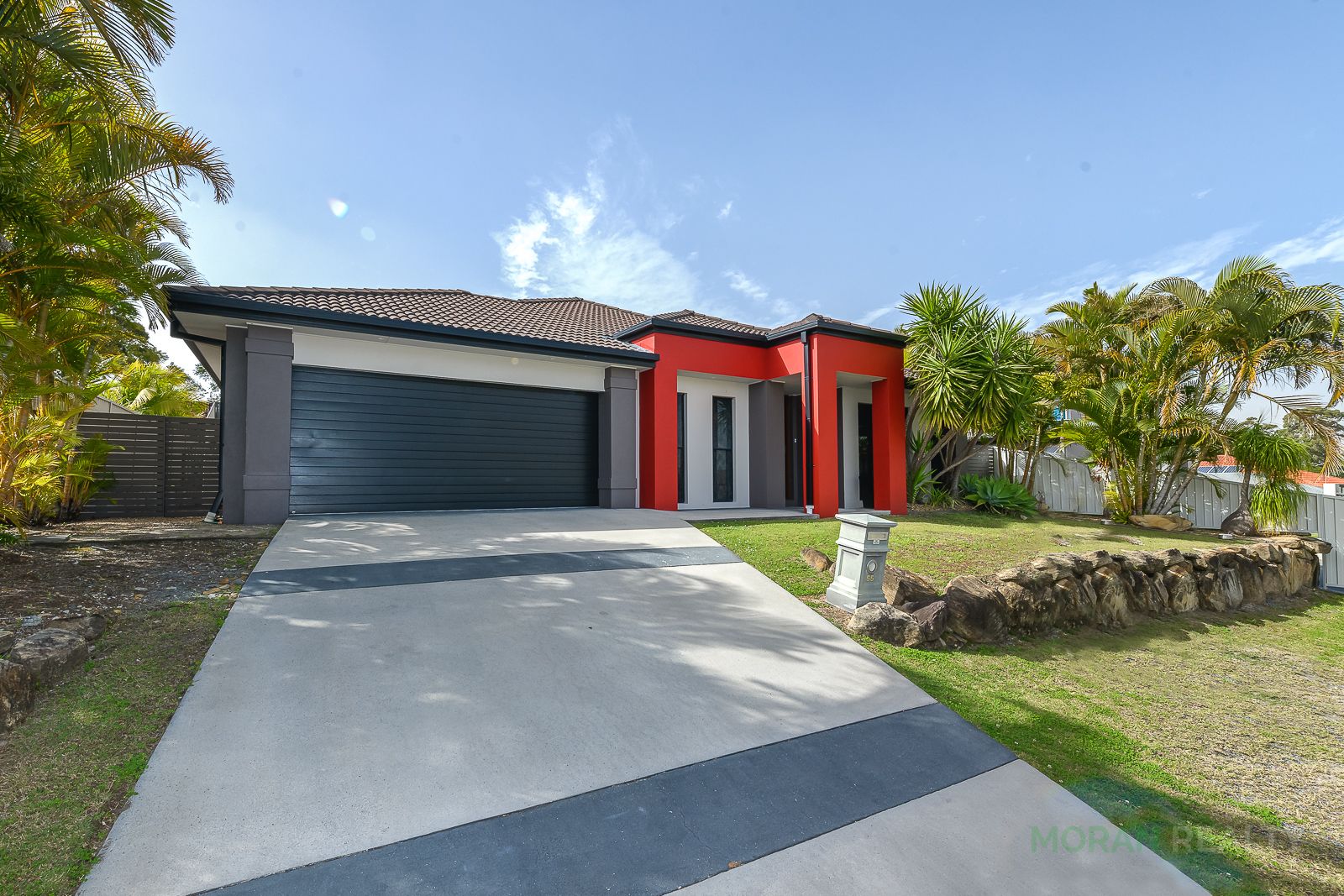 55 Highcrest Circuit, Molendinar QLD 4214 House For Rent 995 Domain