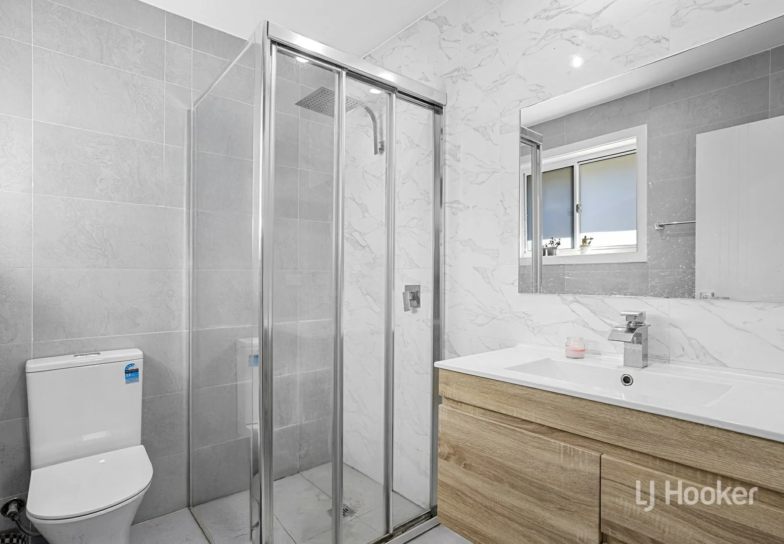 Additional image 10 of 11 Dulcimere Street, Tahmoor NSW 2573