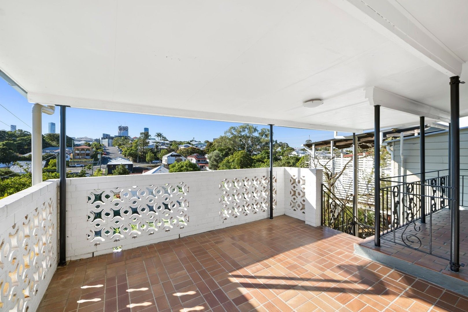 3 bedrooms House in 48 Gertrude Street HIGHGATE HILL QLD, 4101