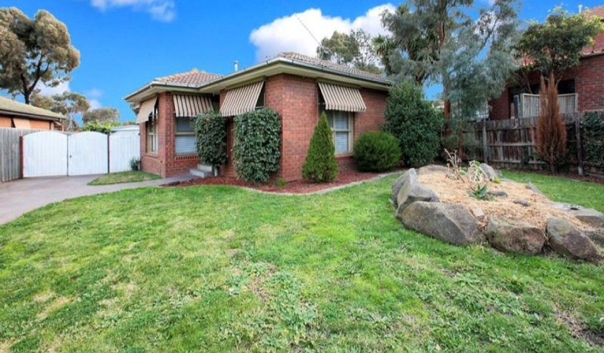 3 bedrooms House in 2 Eastgate Road CRAIGIEBURN VIC, 3064