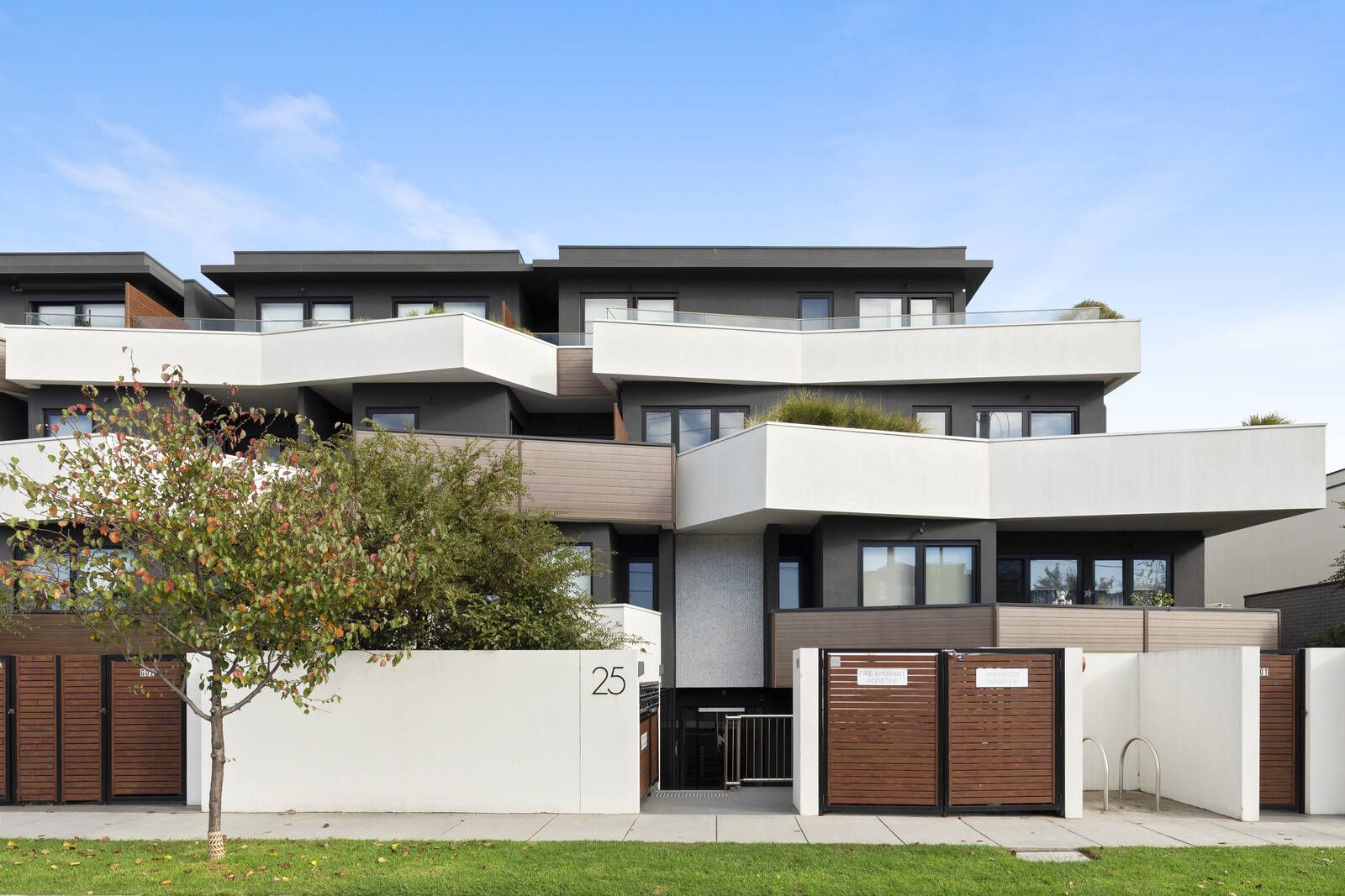 2 bedrooms Apartment / Unit / Flat in 105/25 Nicholson Street BENTLEIGH VIC, 3204