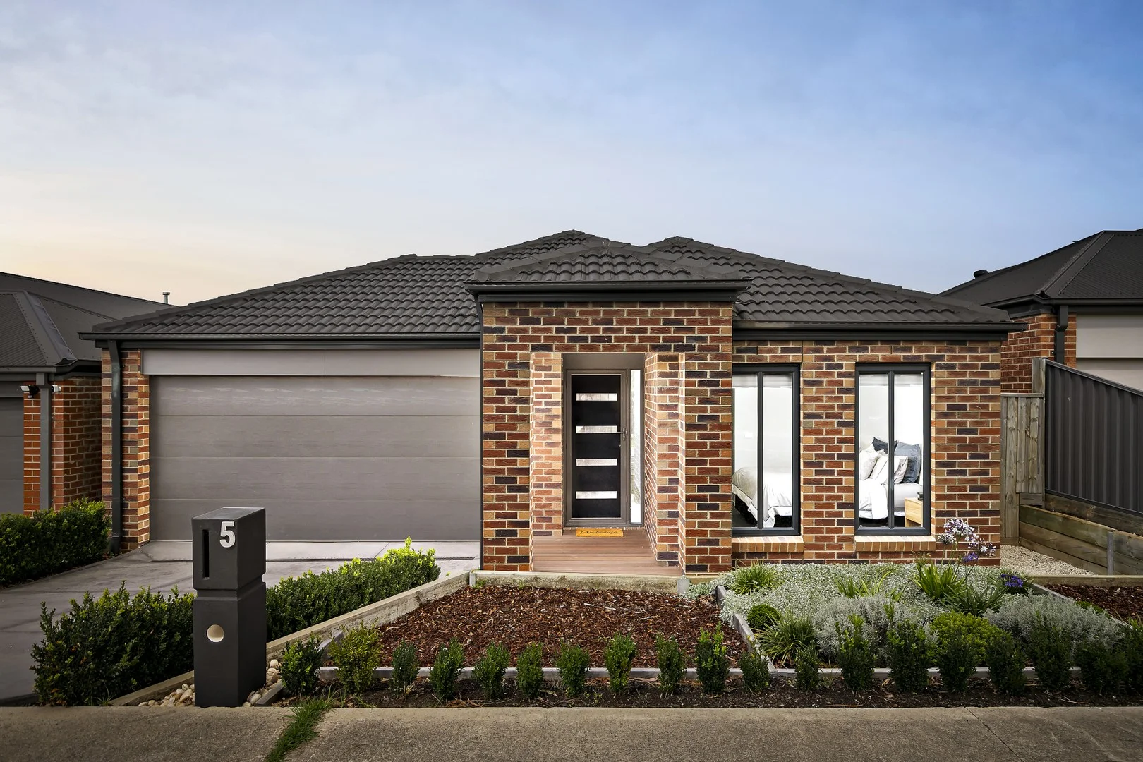 5 Hallcroft Road, Greenvale VIC 3059