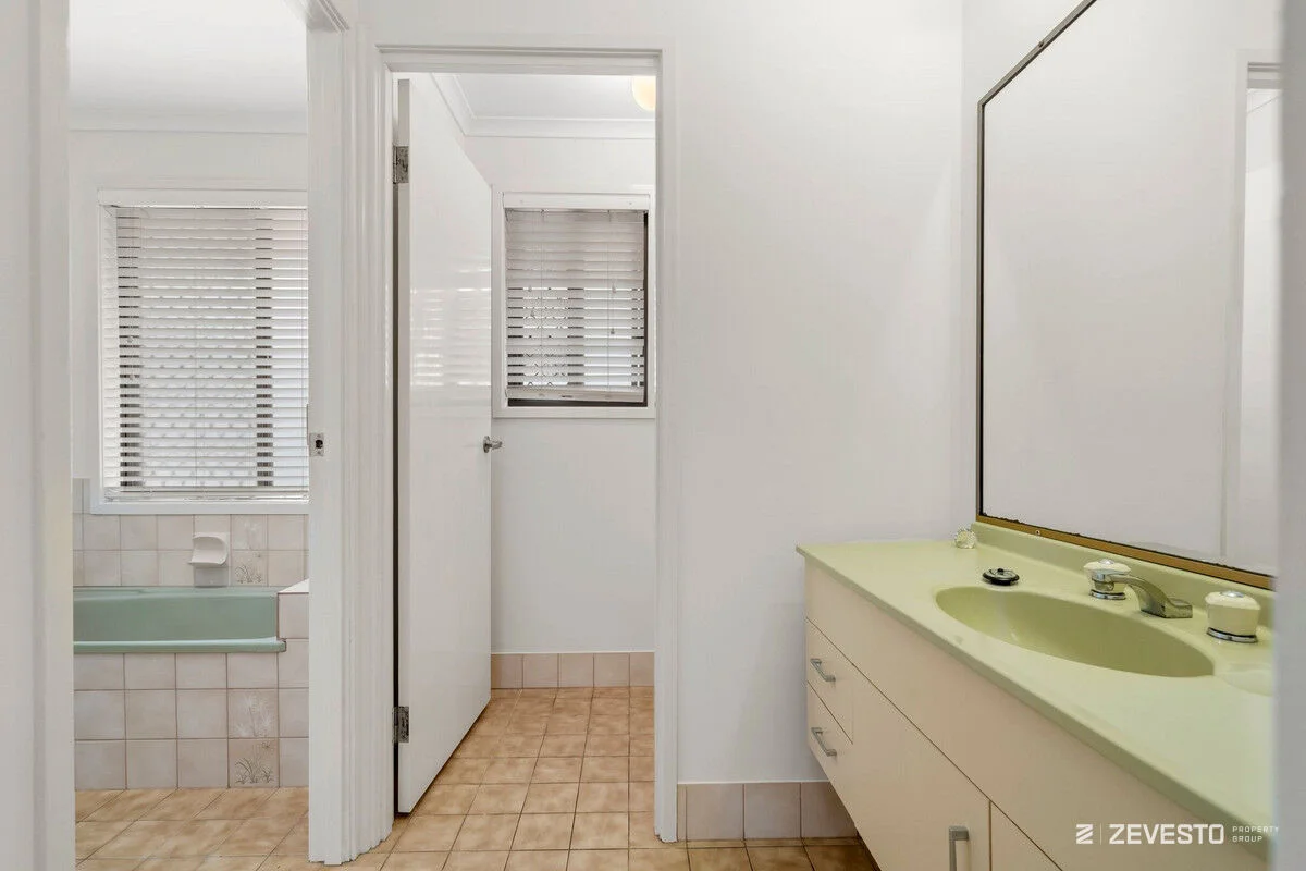 Additional image 14 of 9 Enford Street, Hillcrest QLD 4118