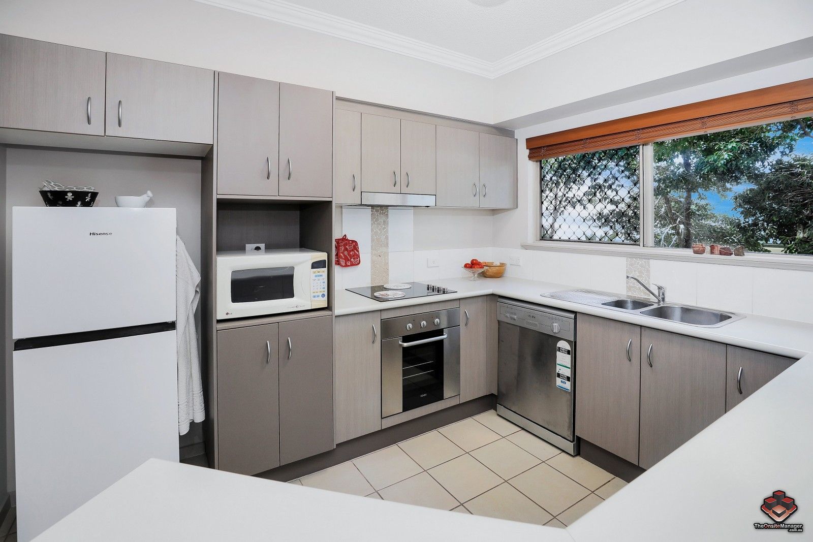 ID:21113240/55-57 Clifton Road, Clifton Beach QLD 4879, Image 1