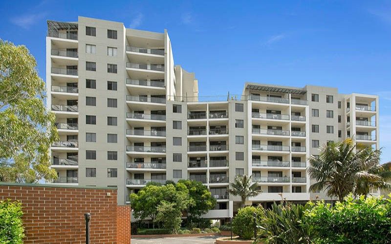 2 bedrooms Apartment / Unit / Flat in 13/323 Forest Road HURSTVILLE NSW, 2220
