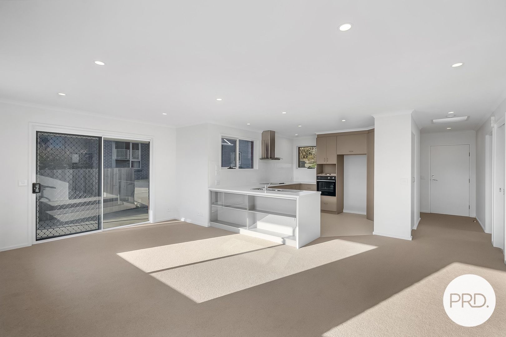 7/99 East Derwent Highway, Lindisfarne TAS 7015 Apartment For Rent