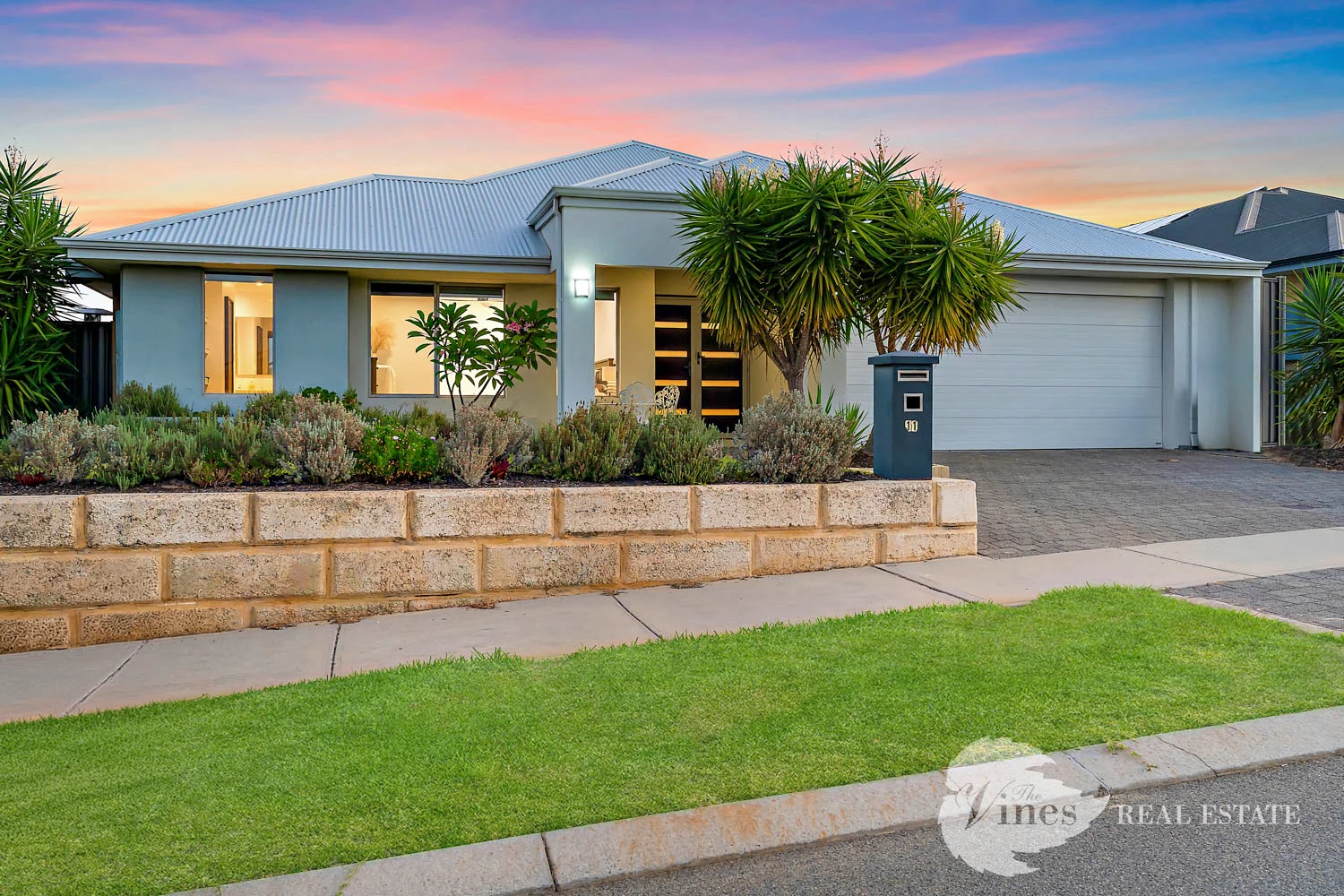11 Marengo Close, Aveley WA 6069