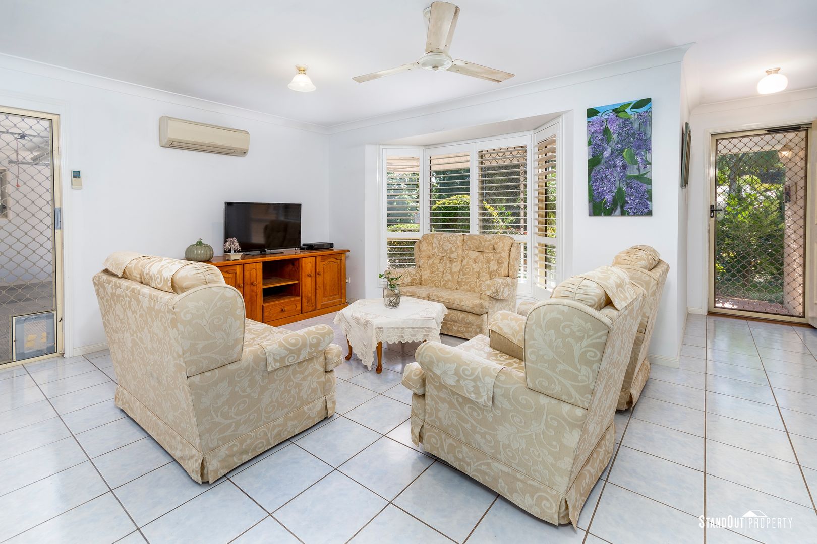 58 Lachlan Crescent, Sandstone Point QLD 4511, Image 2