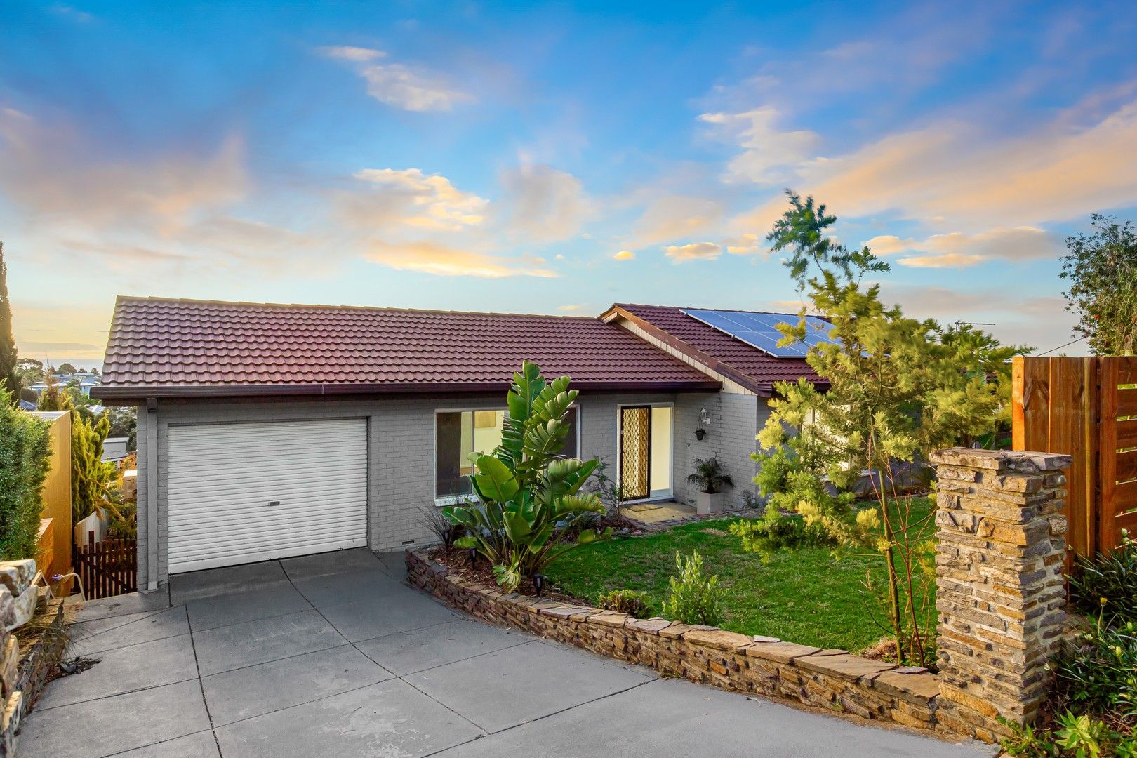 19 Davey Crescent, Seaview Downs SA 5049, Image 1