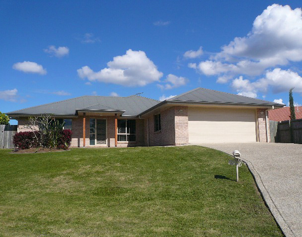 4 Bison Court, Warner QLD 4500